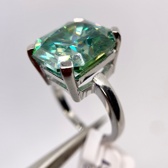 15 Carat Radiant Cut Moissanite Ring Vivid Blue Green Cocktail Statement Ring - Picture 3 of 15